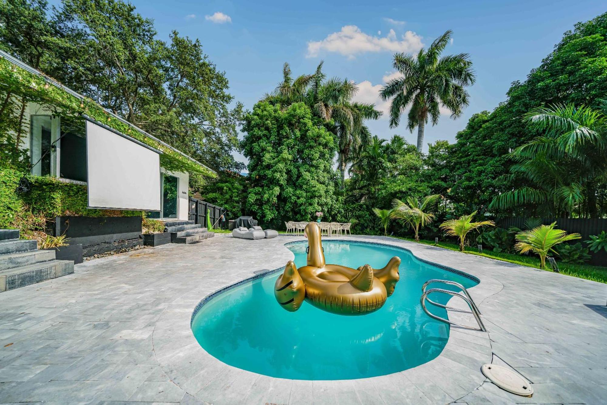 New Villa Jungle Paradise Heated Pool Bbq Soccer Miami Buitenkant foto